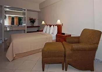 Quality Inn El Tuque Ponce Hotel