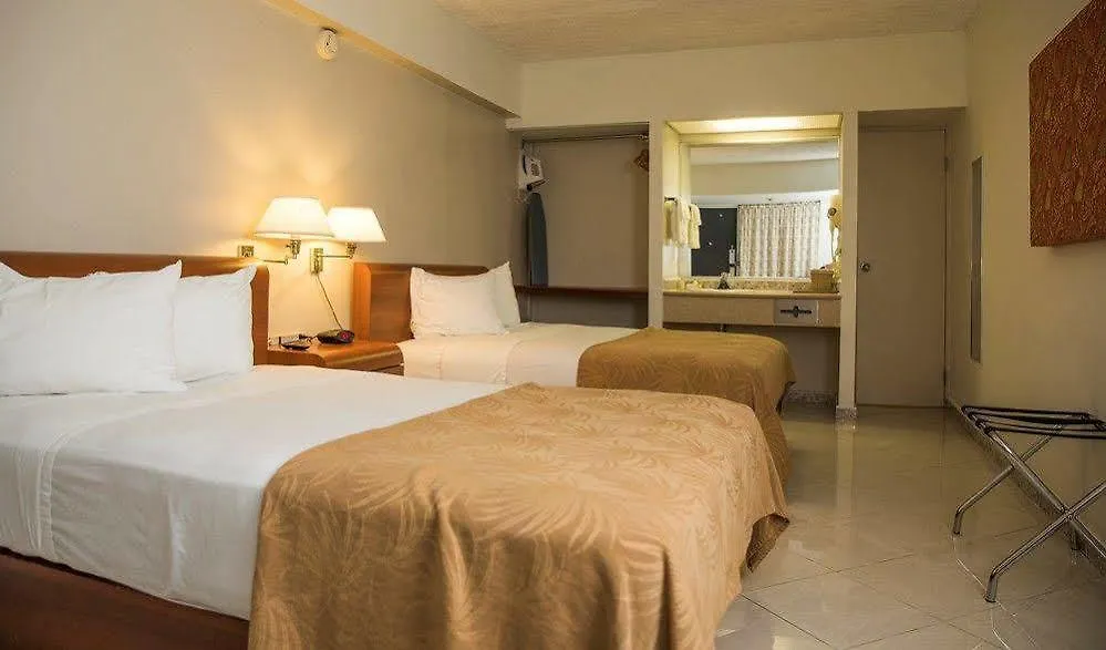** ホテル Quality Inn El Tuque ポンセ プエルトリコ